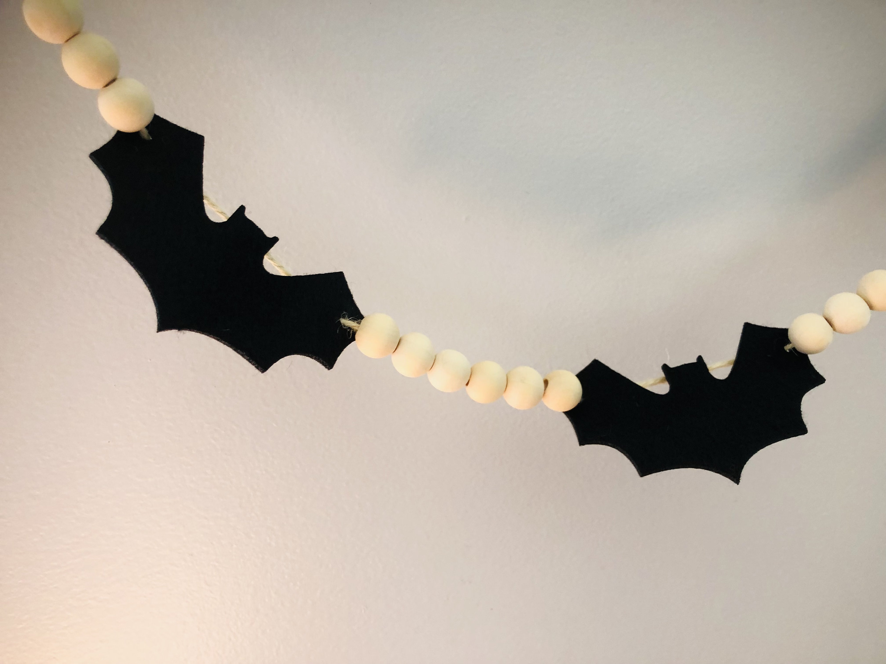 Bat Garland/felt Bat Decoration/wood Bead Garland/mantel Decor