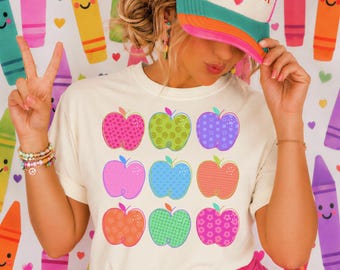Mele per insegnanti PNG, design per maglietta di apprezzamento per gli insegnanti, insegnante preppy PNG, PNG disegnato a mano, ritorno a scuola, scarabocchi femminili