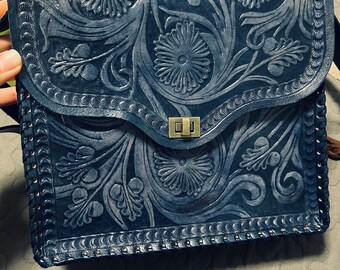 Sac en cuir repoussé à la main/Sac en cuir pleine fleur/Sac à bandoulière en cuir/Sac en cuir véritable/Sac en cuir repoussé/Sac en cuir conçu à la main