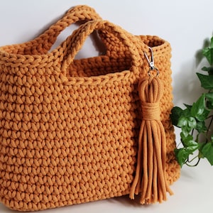 Crochet classic bag pattern