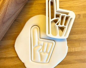 High Five Finger Ausstecher, Fußball Fan Keksausstecher, Stadion Handschuh Keks Stempel, Ausstechformen Schaumstofffinger, Schaumstoff Hand