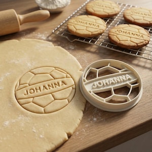 Ausstecher Ball mit NAME, 7cm, spülmaschinenfest, integrierter Stempel, personalisierte Geschenke Fußball, Handball, Kindergeburtstag