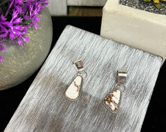 Wild Horse Pendant, Native inspired, southwest design, gifts for her, birthday gifts, Arizona Mine, Wild Horse stones