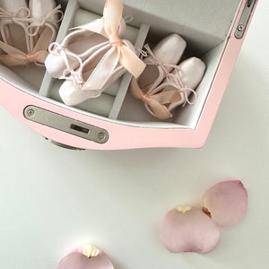 Ballet core, mini ballet shoes phone grip, INS style, trandy phone accessories