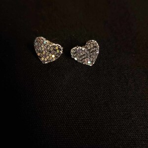 Small elegant heart Earrings