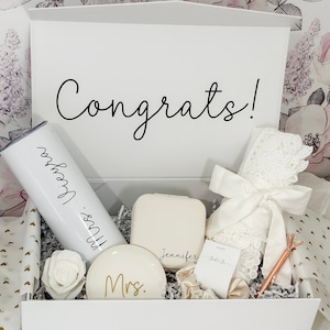 Idées cadeaux pour la mariée | Cadeau future femme | Boîte à bijoux de voyage | Gobelet personnalisé avec couvercle et paille | Robe de mariée personnalisée | Coffret cadeau future mariée