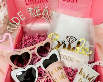 Tropical Bachelorette Party Box | Bachelorette Party Decor | Hen Party Accessories | Team Bride Headband | Bride Veil | Heart Sunglasses