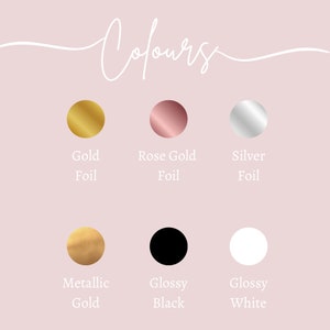 Op de afbeelding: Een grafiek met verschillende folie- en glanzende kleuropties voor een product. De kleuren omvatten goudfolie, ros&eacute; goudfolie, zilverfolie, metallic goud, glanzend zwart en glanzend wit.