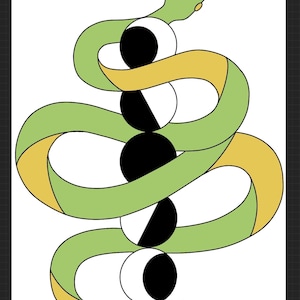 Pode incluir: Uma cobra verde com detalhes amarelos envolta em torno de uma pilha de cinco símbolos yin yang em preto e branco.