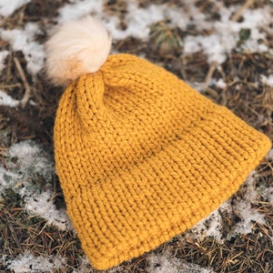 Cappello a maglia fatto a mano a doppia tesa