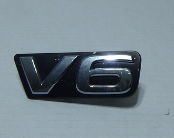 2006-2012 Toyota Rav4 V6 Front Grille Emblem Logo