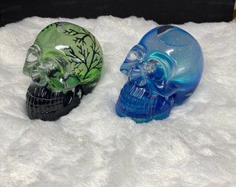 Liquid brain skull/cool skull gift/epoxy resin skull/decorative skull