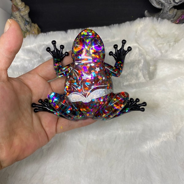 Frog decor/The reading rainbow frog