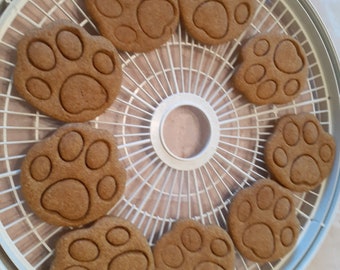 Handmade Large Dog Paw Cookies Dehydrated Paw Shaped Cookies For Dog's.