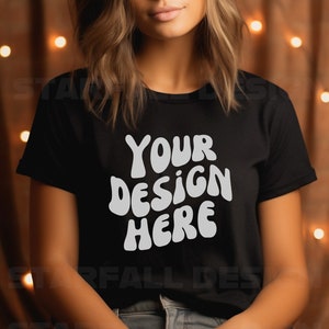 Gildan 5000 Mockup | Gildan 5000 Schwarzes Hemd Mockup | Schwarzes Tshirt Mockup | Ästhetisches Mockup | Modell Mockup | Gildan Model Mockup