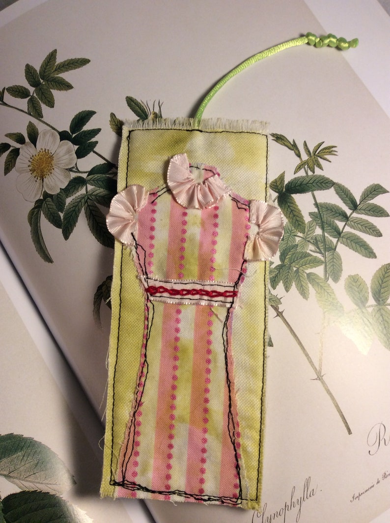 Fun Bookmarks Gift for Loved One Fashion Retro Polka Dots Stripes Woman ...