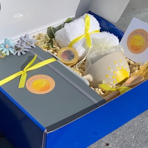 A Get Well Soon Care Package, Thinking of You, After Surgery Gift, Surgery Recovery, Self Care Gift Box, Comfort Gift, Classic Care Package