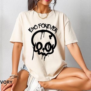 Camiseta de calavera Emo Forever: camiseta gráfica de pop punk alternativo