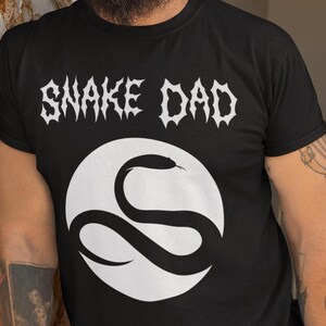 Snake Dad T-Shirt, Fathers Day Gift, Snake Shirt, Christmas gift, Unisex Jersey Short Sleeve Tee