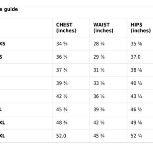 Puede incluir: Tabla de tallas con medidas en pulgadas para el pecho, la cintura y las caderas. Las tallas incluyen 2XS, XS, S, M, L, XL, 2XL y 3XL.