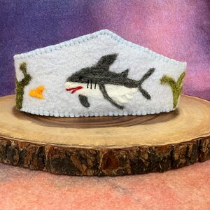 SHARK Waldorf Wool Crown