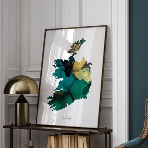 Impresión de arte mural en verde esmeralda y dorado con el mapa de la República de Irlanda