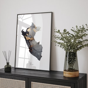Peru Map Schwarz & Gold Wall Art Print [EV]