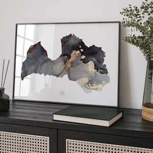 Lettland Map Black & Gold Wall Art Print [EV]