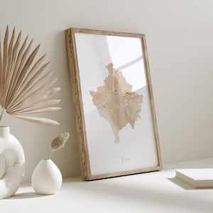 Kosowo Map Beige & Gold Wand Kunst [EV]
