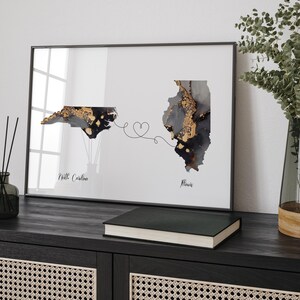 Stampa artistica da parete con mappa della Carolina del Nord e dell'Illinois, in nero e oro / Carolina del Nord / Viaggio Trasloco Regalo di casa