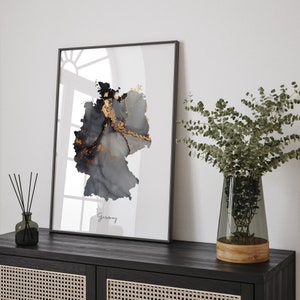 Deutschland Map schwarz & gold, Wall Art Print [EV]
