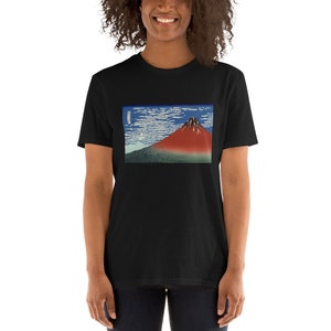 Red Fuji: Short-Sleeve Unisex T-Shirt
