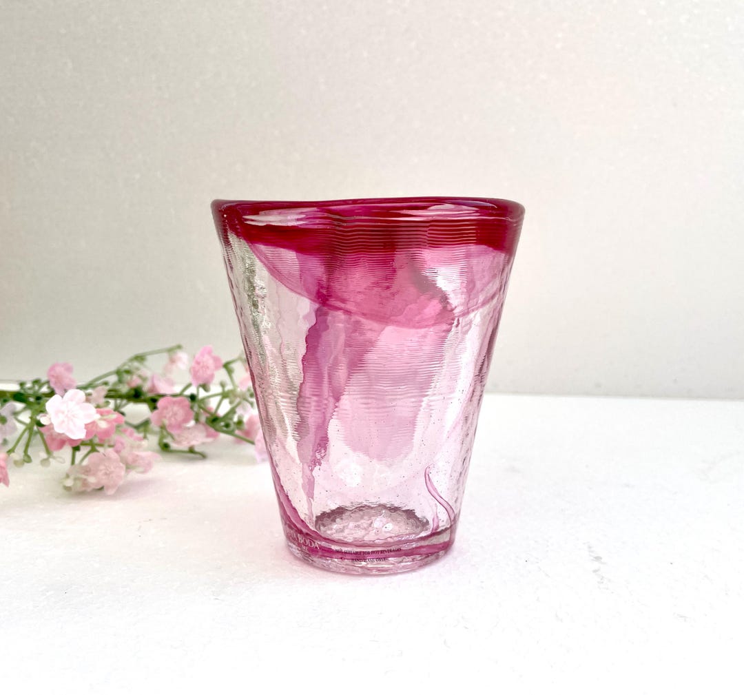 Kosta Boda ピンク ガラスカップ Kosta Boda Mine Pink Glass Tumbler | Hand Blown Swedish Art Glass