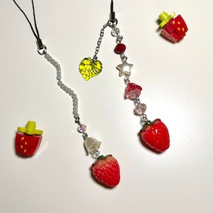 Cute Strawberry Keychain Phone Charm Leafy Red