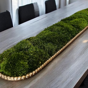 Preserved Moss Centerpiece Modern Table Decor Natural Home Metal Tray Display Wedding Event Eco Friendly Botanical Gift Indoor Green Decor