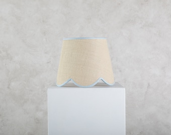 Scallop Lampshade - Natural Jute - Medium (25cm)