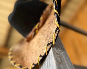 The Bumblebee cowboy hat brindle