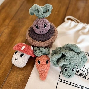Handmade Crochet Play Food Set – Interactive Plush Veggies – Montessori Toys for Toddlers & Kids – Pretend Play Kitchen – Soft Sensory Toy