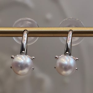 Classic Wedding Claw-Set Style Hoop Stud Earrings | 6mm All-Nacre Freshwater Pearl & 925 Sterling Silver | Genuine Cold White Pearl