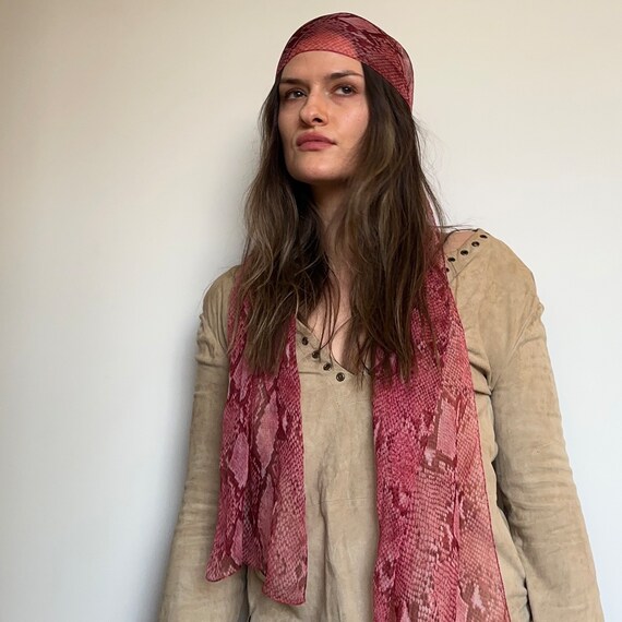 Gucci by Tom Ford SS2000 Python Print Scarf - image 2