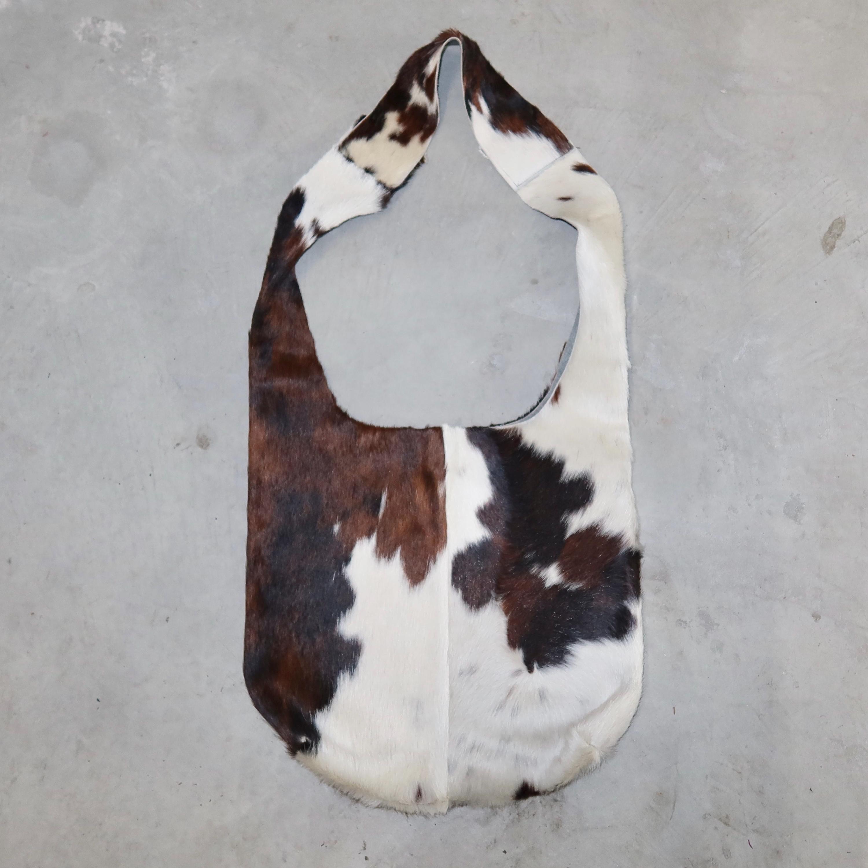 Cowhide and leather bag by Owen Barry How to clean your Owen Barry leather or cowhide bag in the  main image 4
