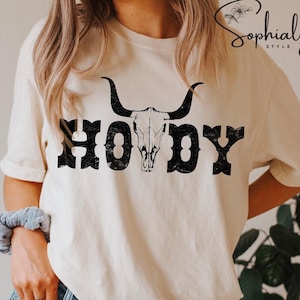 Comfort Colors® Shirt, Howdy Tshirt, Boho Cowboy Shirt, Vintage Bull Skull Shirt, Western Graphic Tee, Cute Western Shirts, Cowgirl Shirt