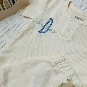 2 Piece Organic Personalized Baby Set, Ecru White, Buttoned Set, Shorts, Custom Embroidery, Baby Gift, Baby Shower Gift image 2