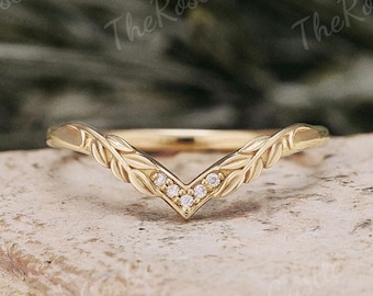 Leaf Branch Curved Wedding Band, Solid Gold Natural Inspired Stacking Rings