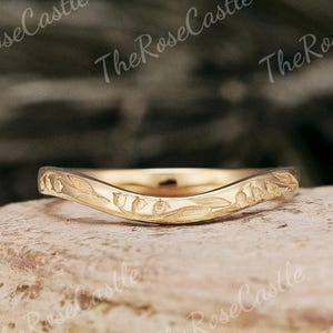 Lily of the valley Engraving Wedding Ring Solid Gold Curved Stacking Wedding Band Nature Inspire Promise Rings For Women Handmade Jewelry