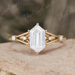 Unique Hexagon Cut Moissanite Engagement Ring Yellow Gold Round Cut Moissanite Wedding Ring Minimalist Rings For Women personalized Jewelry