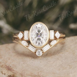 Bezel Oval Cut Moissanite Engagement Ring Set Solid Gold Rings Baguette Cut Moissanite Cluster Wedding Band Moissanite Wedding Ring Set