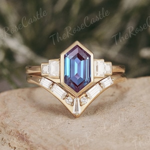 Bezel Alexandrite Engagement Ring Set Solid Gold Hexagon Shape Alexandrite Wedding Ring Set Promise Purple Gemstone Ring Set Bridal Set