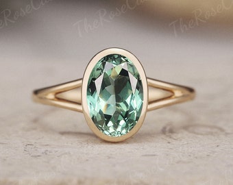 Oval Cut Green Sapphire Engagement Ring Unique Sapphire Ring Bezel Gold Rings Solitaire Wedding Ring Art Deco Minimalist Ring Promise Gifts