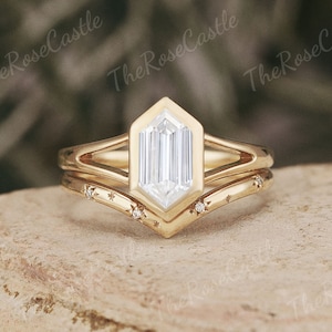 Hexagon Cut Bezel Moissanite Engagement Ring Set Solid Gold Star Design Moissanite Curved Wedding Ring Moissanite Ring Set Bridal Ring Set